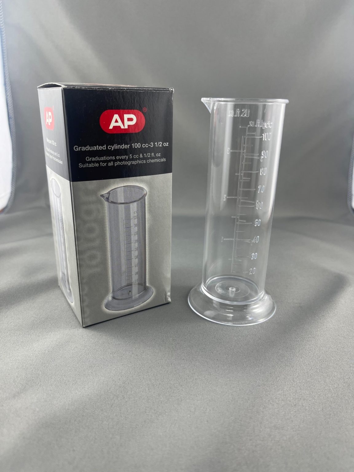 100ml Graduated Chemical Measuring Cylinder Australian Photo Supplies